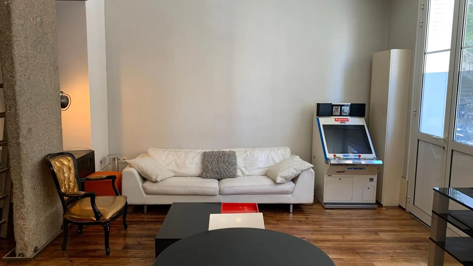 Loft Montmartre Au Pieds Des Vignes Apartment Paris